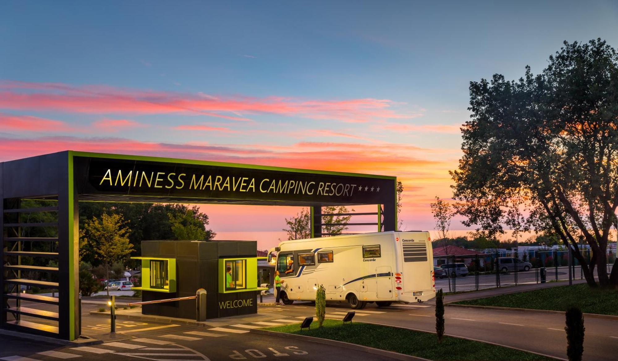 Aminess Planet Camping Maravea Resort - Pitches Novigrad Istria Exterior foto
